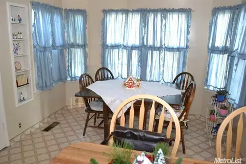 1017 Blair Ave, Modesto, CA 95350 photo 8