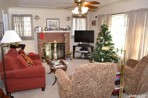 1017 Blair Ave, Modesto, CA 95350 photo 4