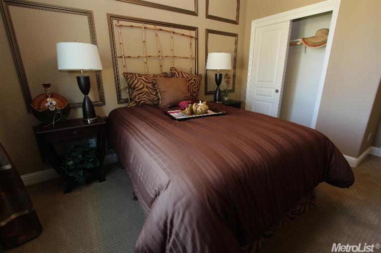 1712 Peat Ct, Los Banos, CA 93635 photo 8