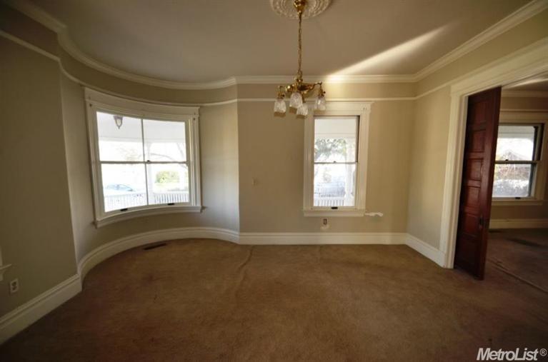 20 E Main St, Winters, CA 95694 photo 2