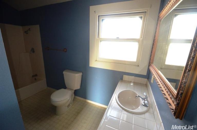 20 E Main St, Winters, CA 95694 photo 14