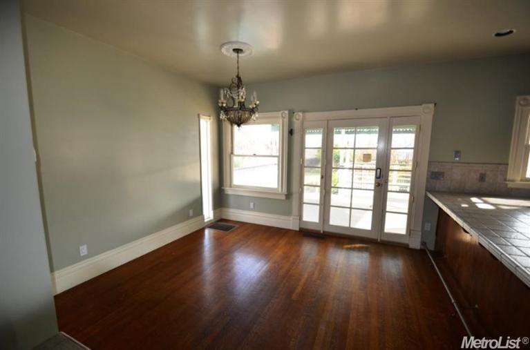 20 E Main St, Winters, CA 95694 photo 5