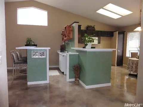 225 Gelf Ln, Modesto, CA 95357 photo 5