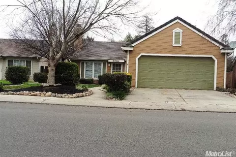 225 Gelf Ln, Modesto, CA 95357 photo 2