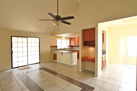 936 Palmilla Dr, Modesto, CA 95356 photo 4
