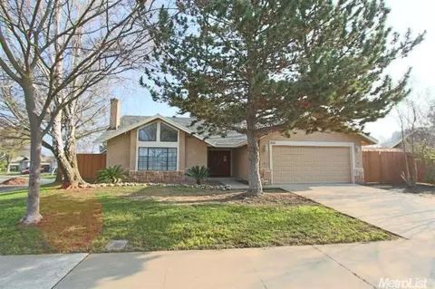 936 Palmilla Dr, Modesto, CA 95356 photo 1