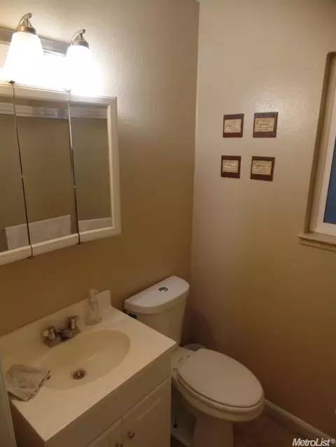 2700 Oasis Ave, Ceres, CA 95307 photo 17