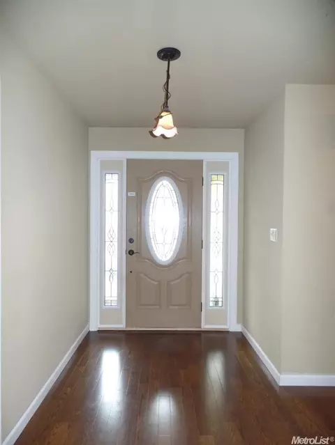 3809 Springcreek Dr, Modesto, CA 95355 photo 5
