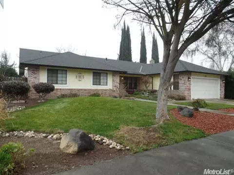 3809 Springcreek Dr, Modesto, CA 95355 photo 2