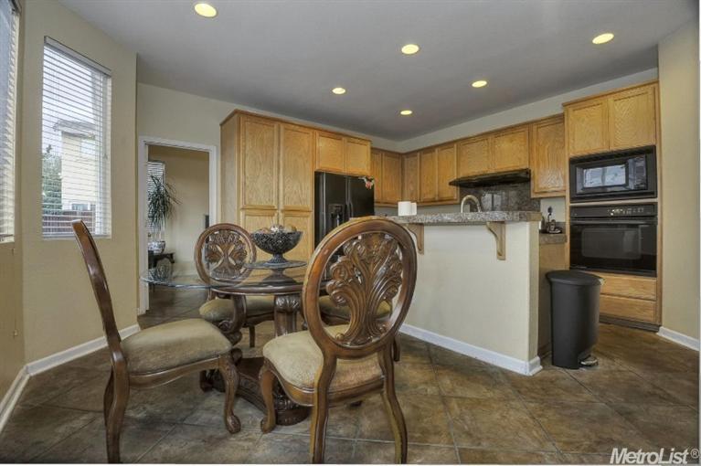 2181 Iberis, Tracy, CA 95377 photo 7
