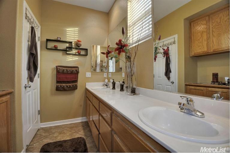 2181 Iberis, Tracy, CA 95377 photo 11