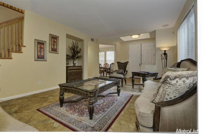 2181 Iberis, Tracy, CA 95377 photo 4