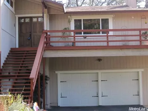 17200 Applegate Rd, Applegate, CA 95703 photo 2