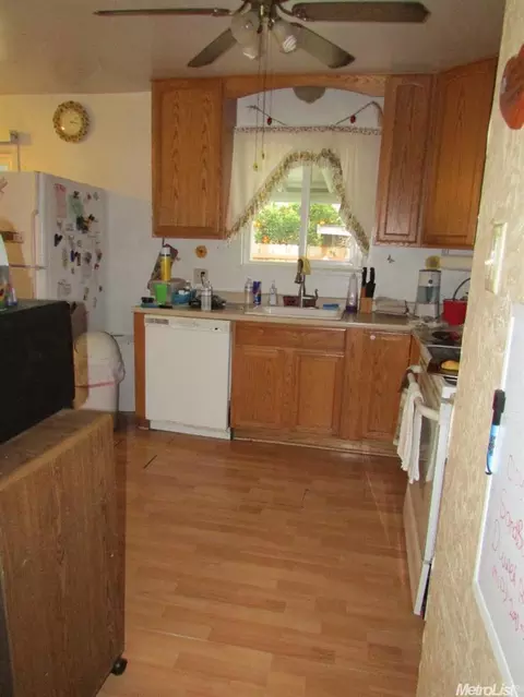 1901 Marlene Ct, Modesto, CA 95350 photo 3