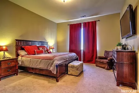 687 Oro Luce Ct, Manteca, CA 95337 photo 16