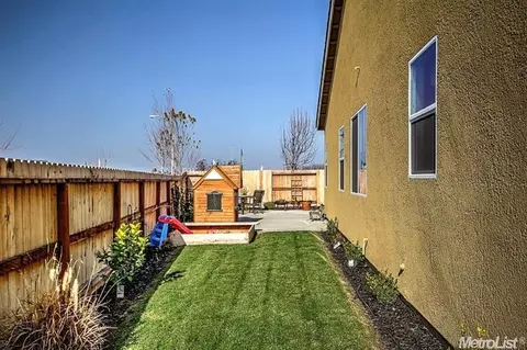 687 Oro Luce Ct, Manteca, CA 95337 photo 24