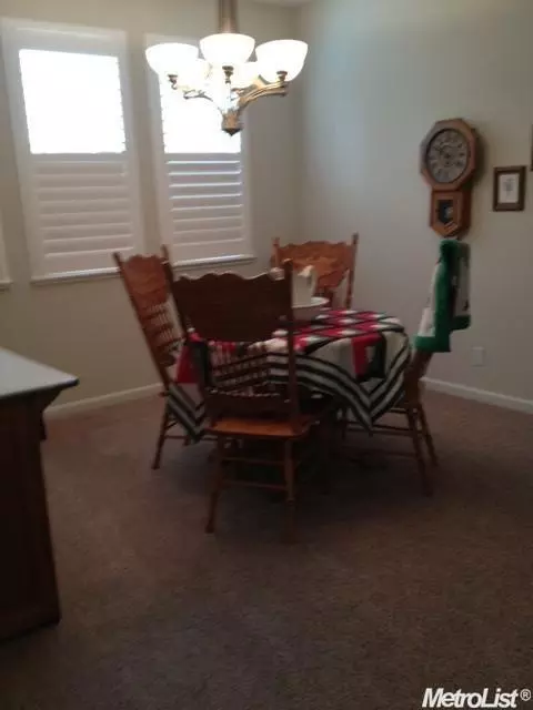 1805 Thomas Ct, Modesto, CA 95355 photo 4