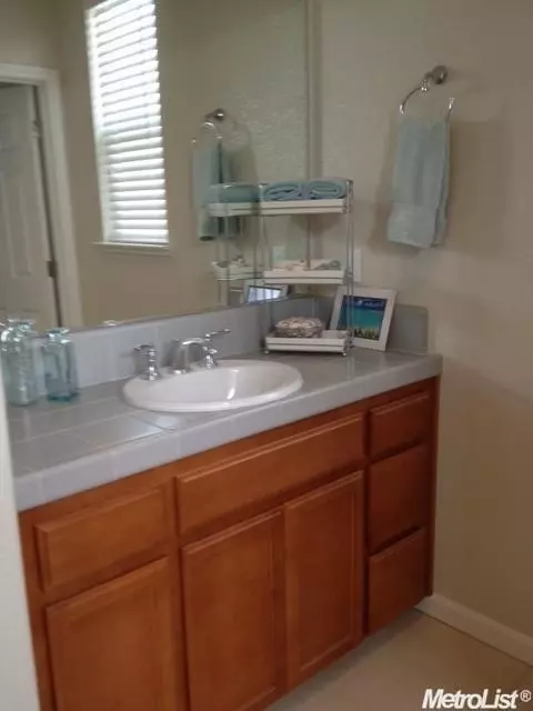 1805 Thomas Ct, Modesto, CA 95355 photo 13