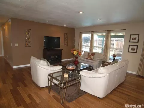 3408 Bridle Path Ln, Modesto, CA 95356 photo 5