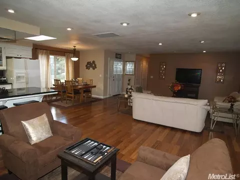3408 Bridle Path Ln, Modesto, CA 95356 photo 6