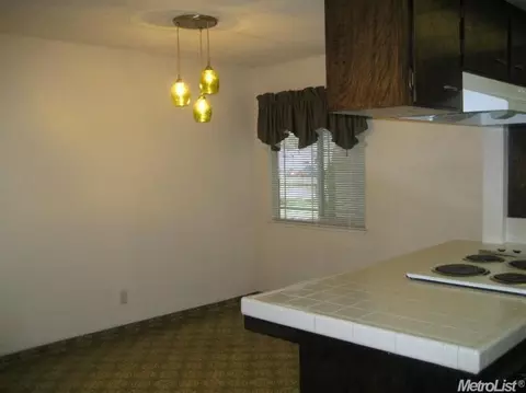 912 Kevin Ct, Modesto, CA 95350 photo 5