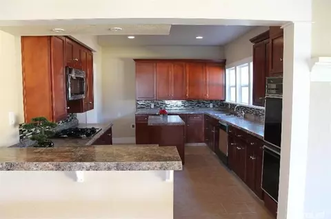 1537 Ford Ave, Modesto, CA 95350 photo 9