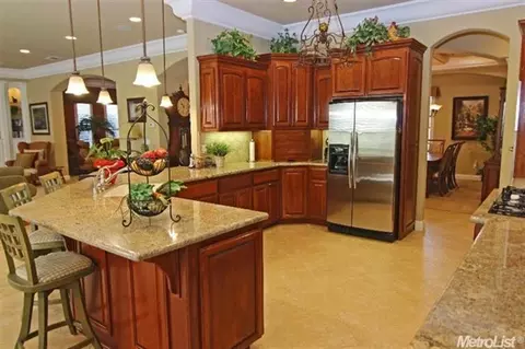 1028 N Ripon Rd, Ripon, CA 95366 photo 6