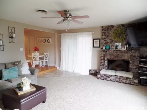 5520 Ryan Ln, Carmichael, CA 95608 photo 1