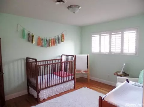 5520 Ryan Ln, Carmichael, CA 95608 photo 9