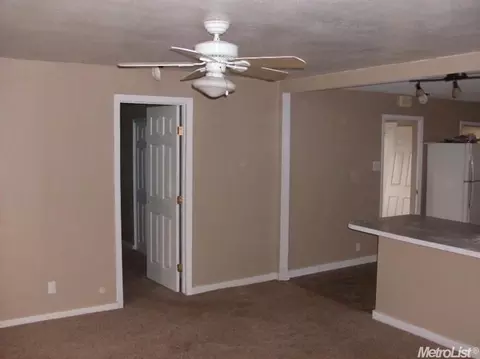 213 S Orange St, Turlock, CA 95380 photo 16