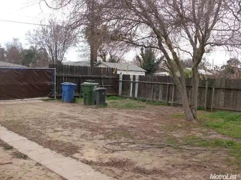 213 S Orange St, Turlock, CA 95380 photo 23