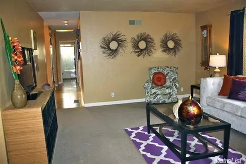 817 E Alameda St, Manteca, CA 95336 photo 14