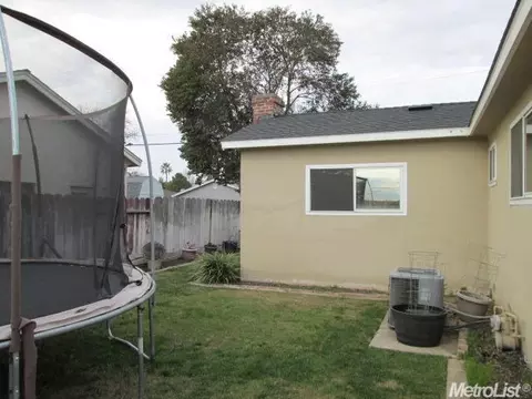 945 S Wilma Ave, Ripon, CA 95366 photo 24