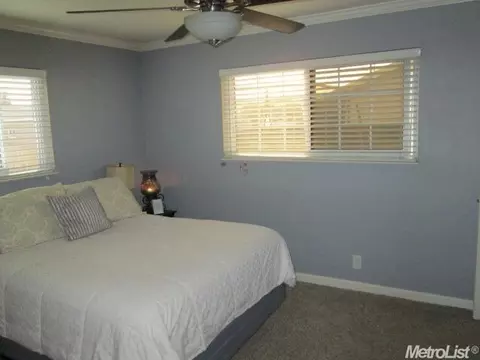 945 S Wilma Ave, Ripon, CA 95366 photo 17