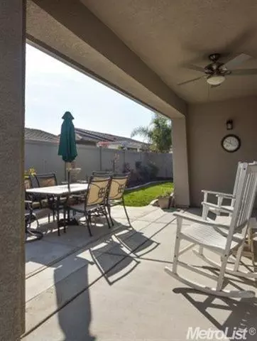2364 Pepper Tree Ln, Manteca, CA 95336 photo 23