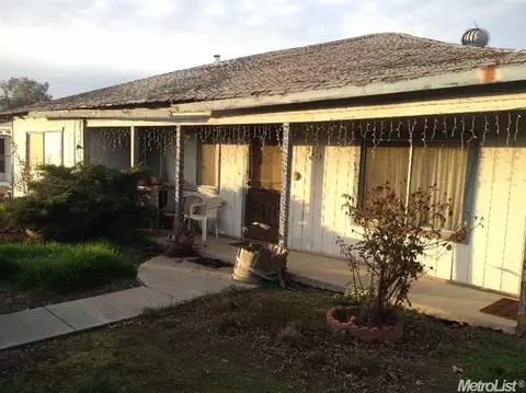 5715 E Morse Rd, Lodi, CA 95240 photo 1