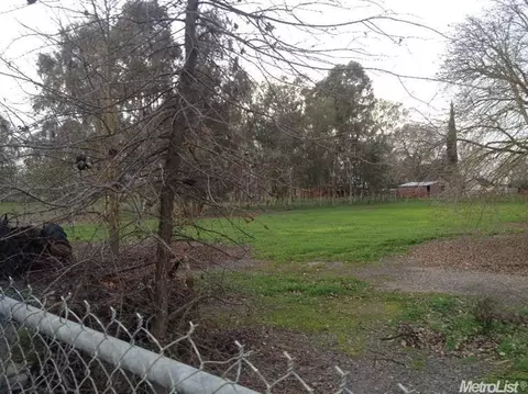 5715 E Morse Rd, Lodi, CA 95240 photo 12
