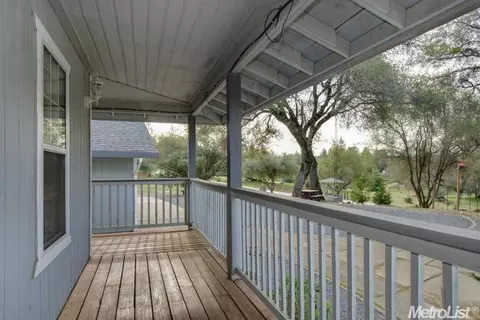 5200 Dream Ranch Cir, Placerville, CA 95667 photo 2