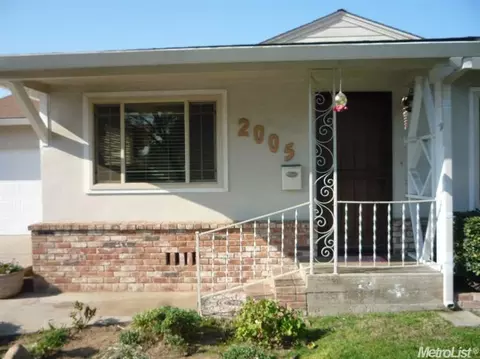 2005 3rd St, Ceres, CA 95307 photo 2