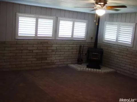 609 Windsor Dr, Lodi, CA 95240 photo 5