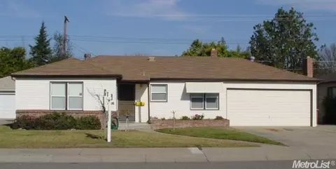 609 Windsor Dr, Lodi, CA 95240 photo 1