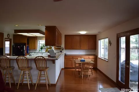 3304 Grosbeak Ct, Davis, CA 95616 photo 5