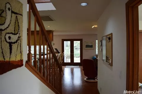 3304 Grosbeak Ct, Davis, CA 95616 photo 2