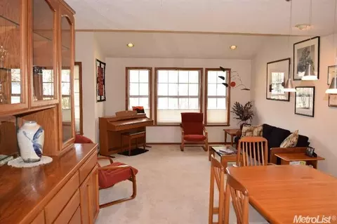 3304 Grosbeak Ct, Davis, CA 95616 photo 7