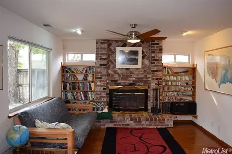 3304 Grosbeak Ct, Davis, CA 95616 photo 4