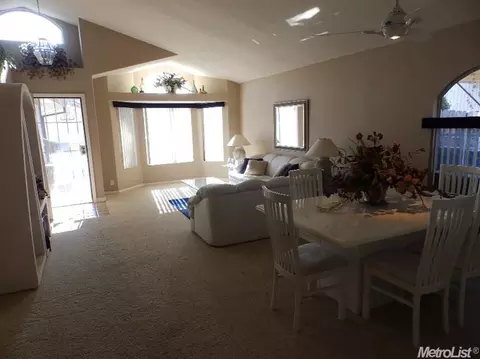 4613 Shade Tree Way, Antelope, CA 95843 photo 4