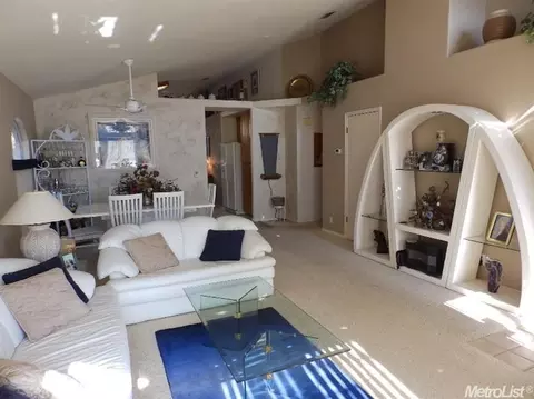 4613 Shade Tree Way, Antelope, CA 95843 photo 5
