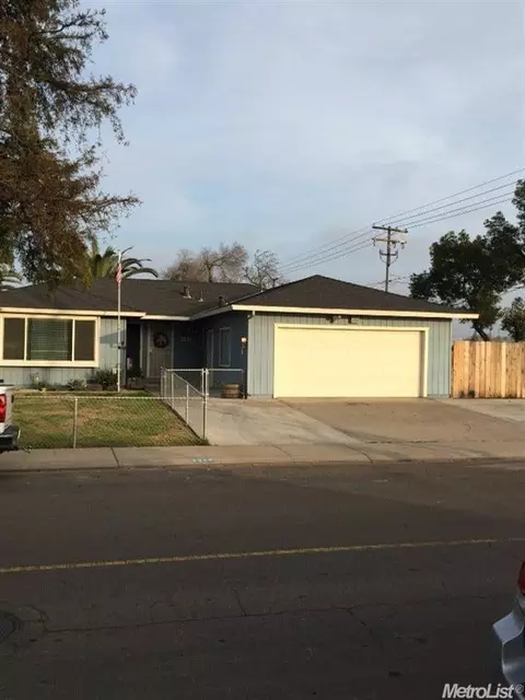 3224 Vernal Dr, Ceres, CA 95307 photo 1