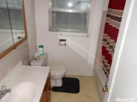 4912 Cottage Way, Carmichael, CA 95608 photo 5