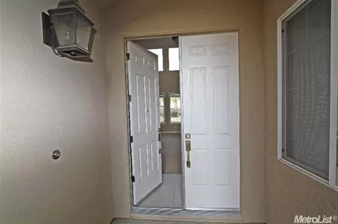 453 Bodeson Ct, Ripon, CA 95366 photo 2